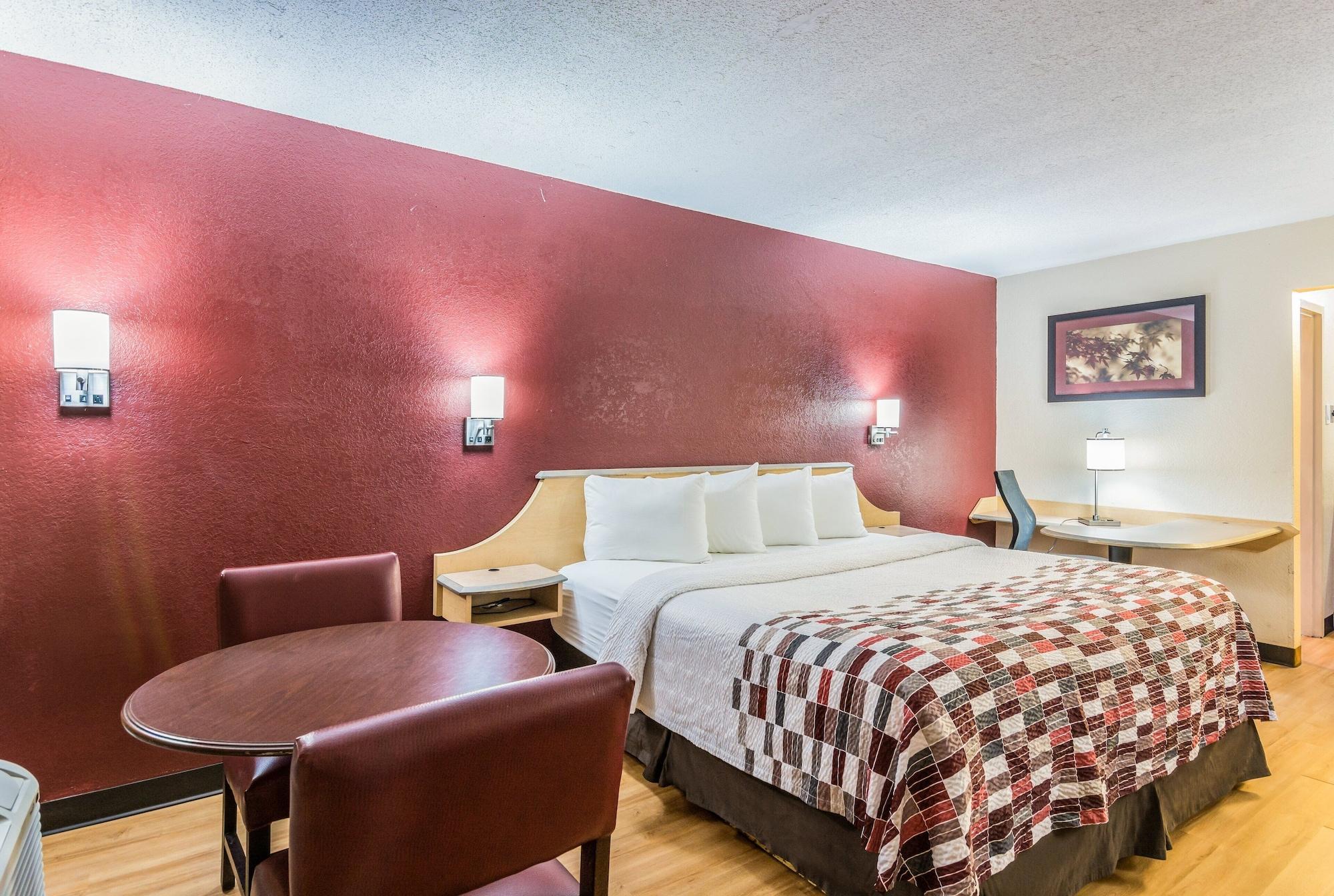 Red Roof Inn Вільямсбург Екстер'єр фото
